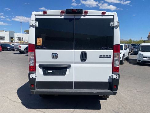 Used 2025 RAM ProMaster 2500 w/ U-Haul Equipment Group FWD image 7