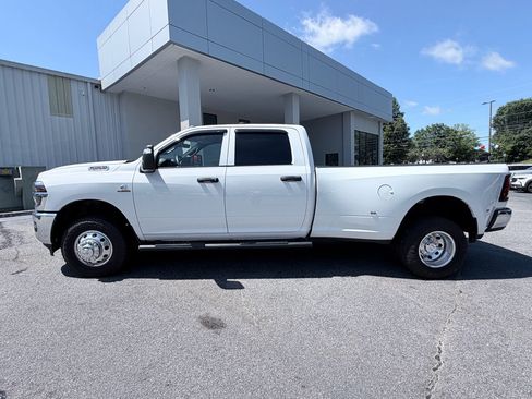 Used 2025 RAM 3500 Tradesman AWD/4WD image 5