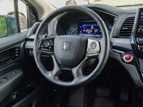 Used 2023 Honda Odyssey Elite image 43