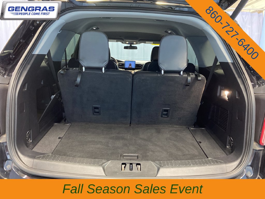 Used 2022 Ford Explorer XLT w/ Equipment Group 202A AWD/4WD image 37