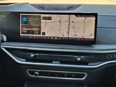 Used 2024 BMW X5 sDrive40i w/ Premium Package image 13