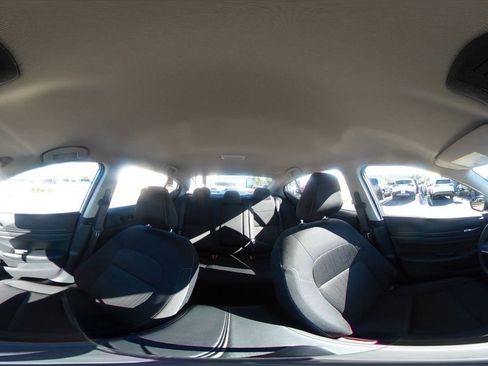 Used 2025 Nissan Altima 2.5 SV image 42