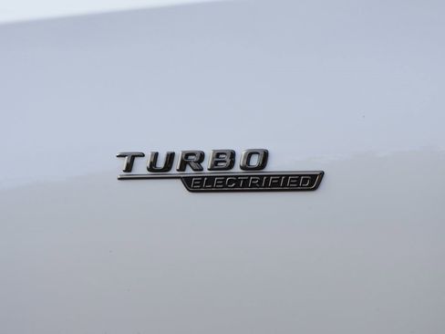 New 2026 Mercedes-Benz C 43 AMG 4MATIC Sedan image 10