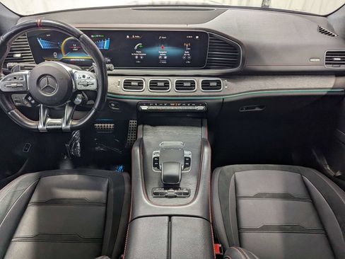 Used 2023 Ford Explorer XLT w/ Equipment Group 202A image 13