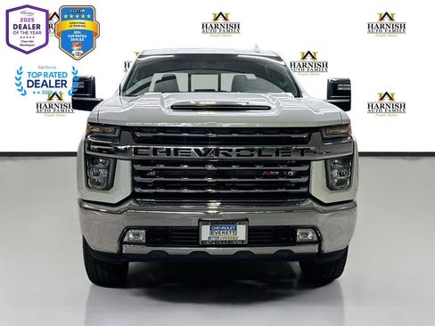 Used 2022 Chevrolet Silverado 3500 LTZ w/ LTZ Convenience Package AWD/4WD image 2