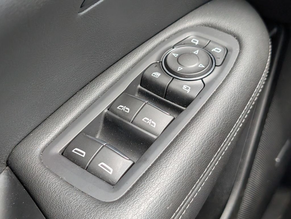Used 2024 Cadillac XT6 Premium Luxury AWD/4WD image 11