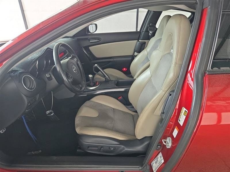 Used 2006 MAZDA RX-8 w/ Shinka Special Edition Pkg RWD image 4