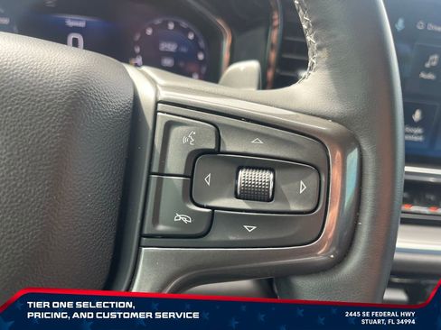 Used 2024 Chevrolet Silverado 1500 High Country w/ High Country Premium Package AWD/4WD image 19