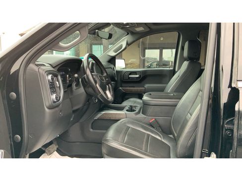 Used 2022 GMC Sierra 1500 Denali w/ Denali Reserve Package AWD/4WD image 9