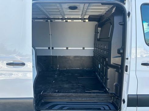 Used 2023 Mercedes-Benz Sprinter 144 Cargo image 26
