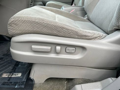 Used 2016 Honda Odyssey SE image 14