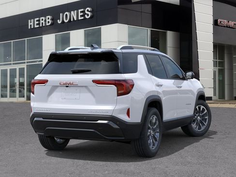 New 2026 GMC Terrain Elevation w/ Elevation Premium Package FWD image 4