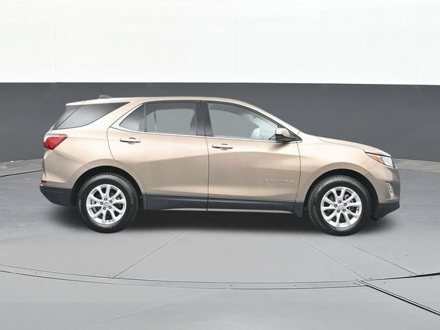 Used 2018 Chevrolet Equinox LT FWD image 16