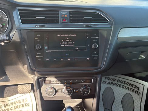 Used 2020 Volkswagen Tiguan SE R-Line image 7