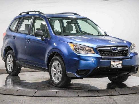 Used 2015 Subaru Forester 2.5i w/ Alloy Wheel Package AWD/4WD image 5