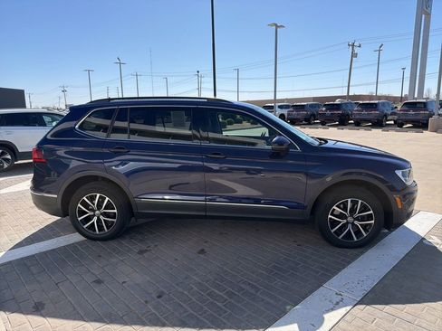 Used 2021 Volkswagen Tiguan SE w/ 3-Row Tiguan MDO Package image 4
