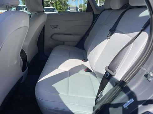 Used 2026 Hyundai Kona SE FWD image 12