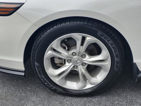 Certified 2023 Honda Accord LX image 8