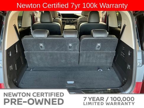Used 2025 INFINITI QX80 Sensory AWD/4WD image 32