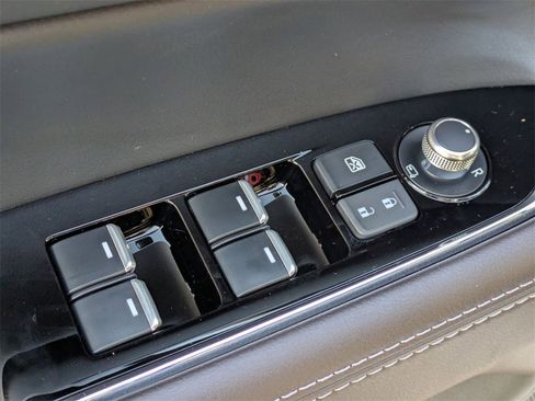 New 2025 MAZDA CX-5 Signature image 11