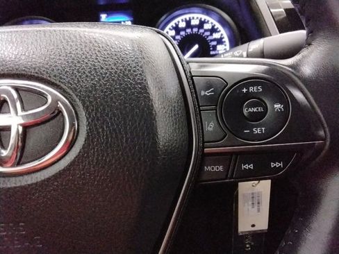 Used 2024 Toyota Camry SE image 62