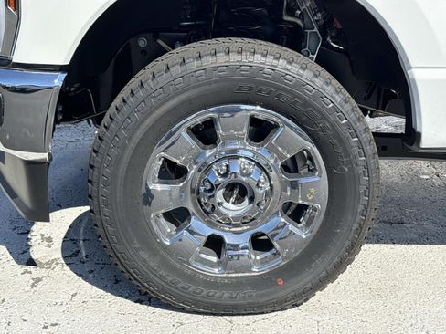 New 2026 Ford F350 King Ranch w/ Chrome Package AWD/4WD image 9