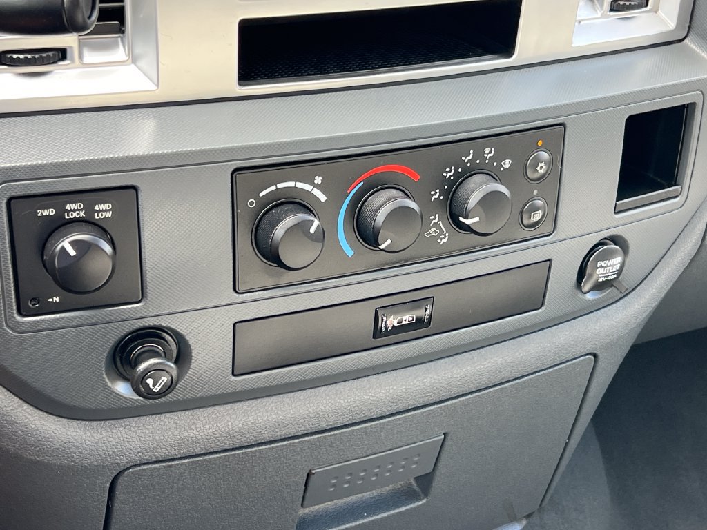 Used 2008 Dodge Ram 1500 Truck SLT AWD/4WD image 26
