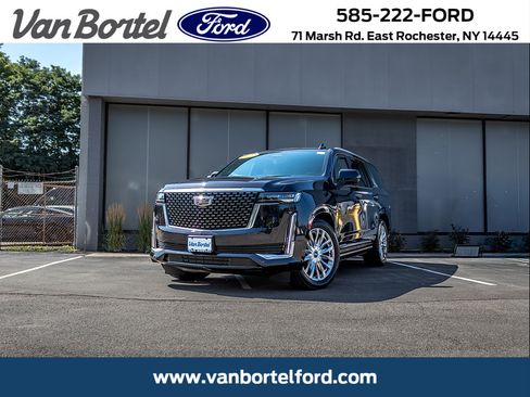 Used 2022 Cadillac Escalade Premium Luxury w/ Performance Package AWD/4WD image 1