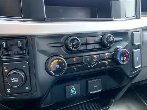 Used 2025 Ford F250 XL w/ XL Off-Road Package AWD/4WD image 31