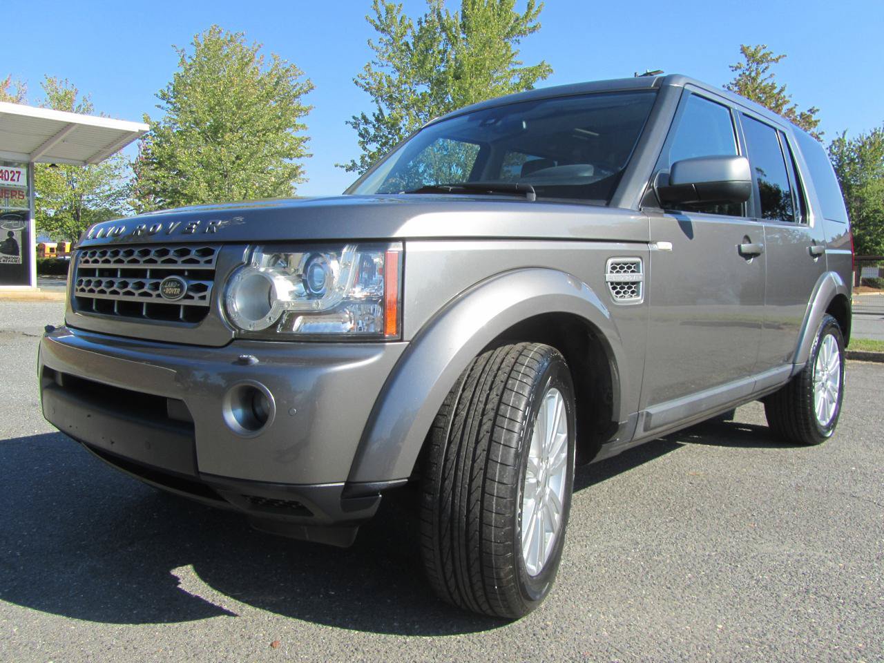 Used 2011 Land Rover LR4 HSE LUX AWD/4WD image 6