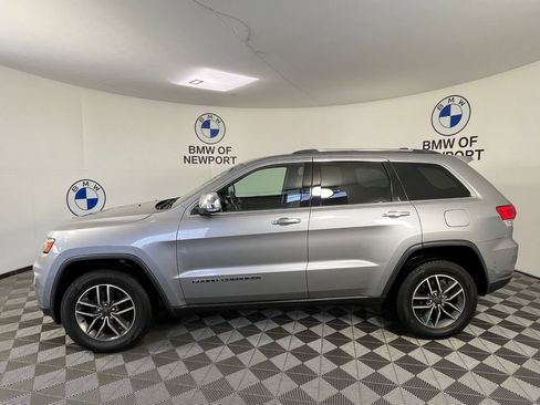 Used 2019 Jeep Grand Cherokee Limited AWD/4WD image 6