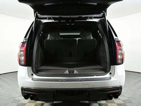 Used 2022 Chevrolet Suburban Z71 w/ Off-Road Capability Package image 27