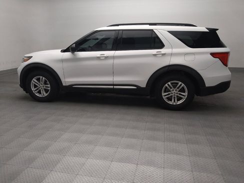 Used 2020 Ford Explorer XLT w/ Equipment Group 202A RWD image 3