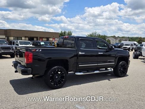 Used 2018 Chevrolet Silverado 1500 LTZ Z71 AWD/4WD image 15