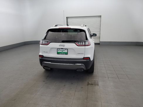 Used 2019 Jeep Cherokee Limited AWD/4WD image 7