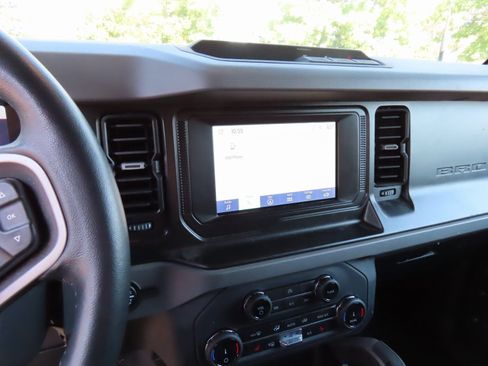 Used 2022 Ford Bronco Big Bend image 19