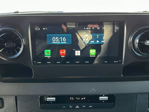 Used 2019 Mercedes-Benz Sprinter 144 image 19