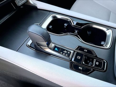 Used 2024 Lexus RX 350 Premium image 15