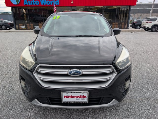 Used 2017 Ford Escape SE FWD image 8