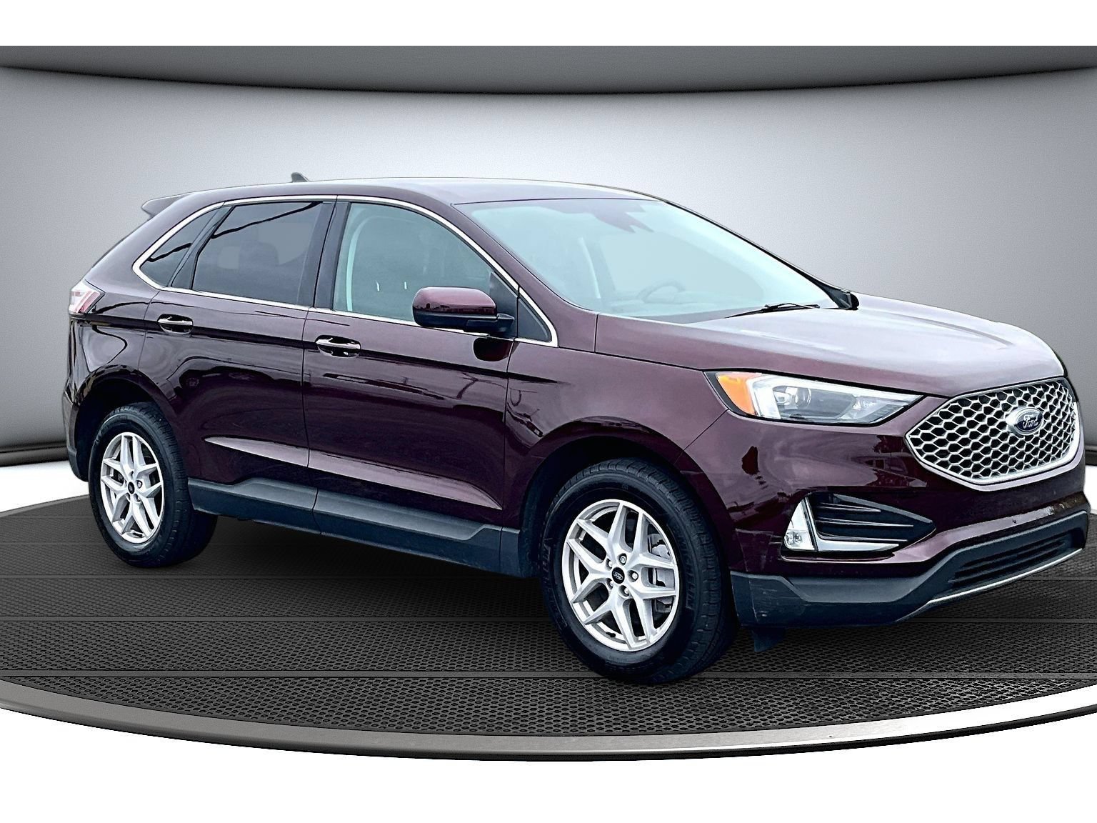 Used 2024 Ford Edge SEL w/ Convenience Package AWD/4WD image 13