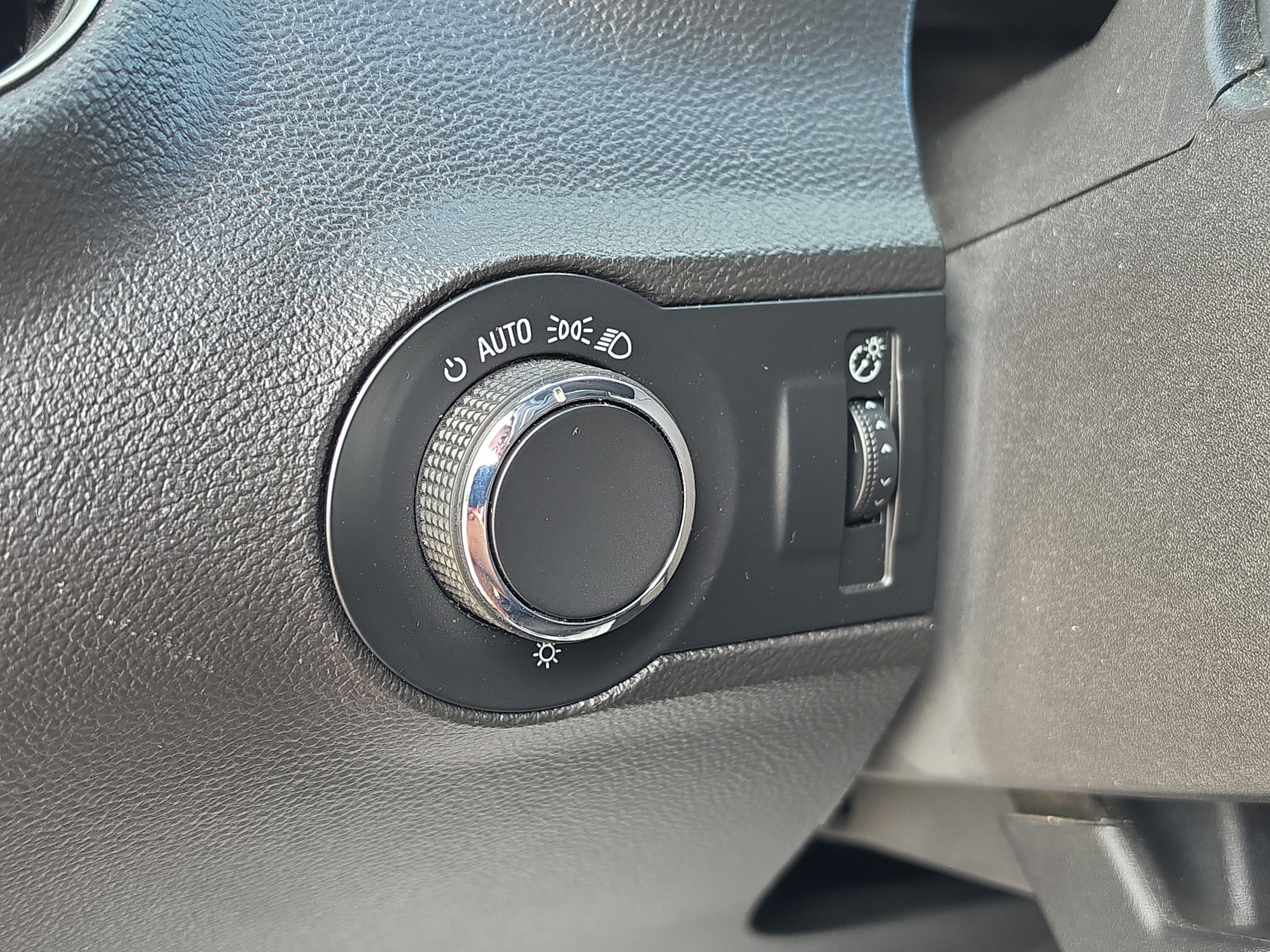 Used 2010 Chevrolet Camaro SS w/ RS Package RWD image 30