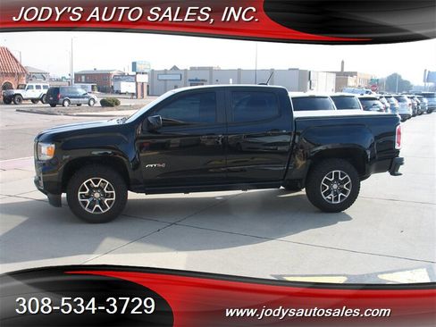 Used 2022 GMC Canyon AT4 w/ Trailering Package image 36