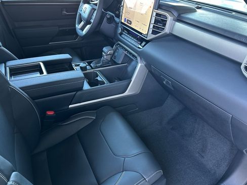 New 2026 Toyota Tundra Limited image 17