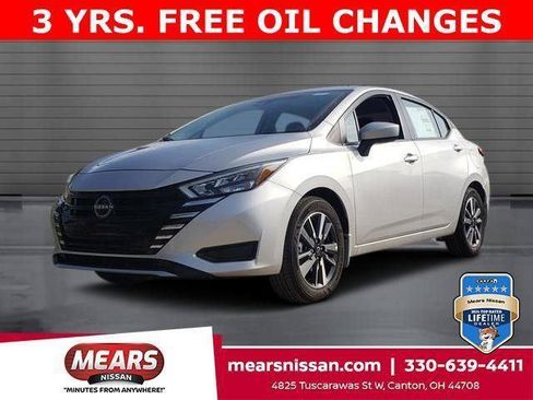 New 2025 Nissan Versa SV w/ Trunk Package FWD image 1