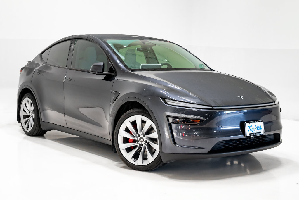 Used 2026 Tesla Model Y Long Range AWD/4WD image 7