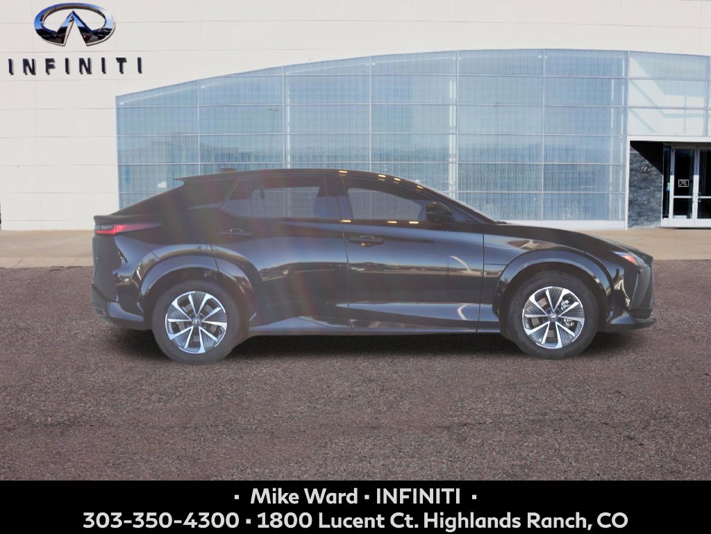 Used 2025 Lexus RZ 450e w/ Cold Area Package AWD/4WD image 8