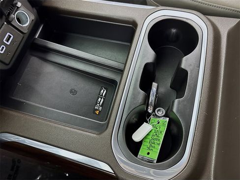 Used 2019 GMC Sierra 1500 SLT w/ SLT Premium Plus Package image 18