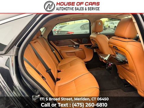 Used 2012 Jaguar XJ L RWD image 30