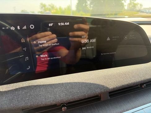 Used 2024 Lucid Air Touring AWD/4WD image 19