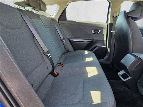 Used 2025 Kia K4 FWD image 24